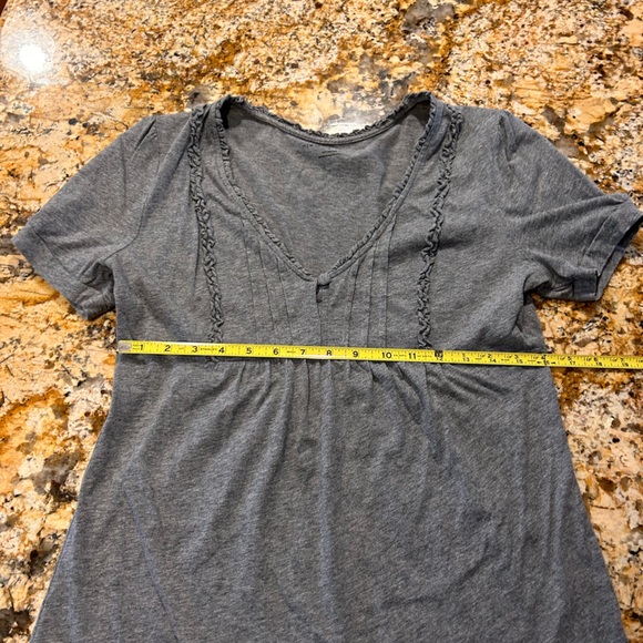 Bundle of 4 Women’s Tops NY & Co & Merona - Picture 2 of 10